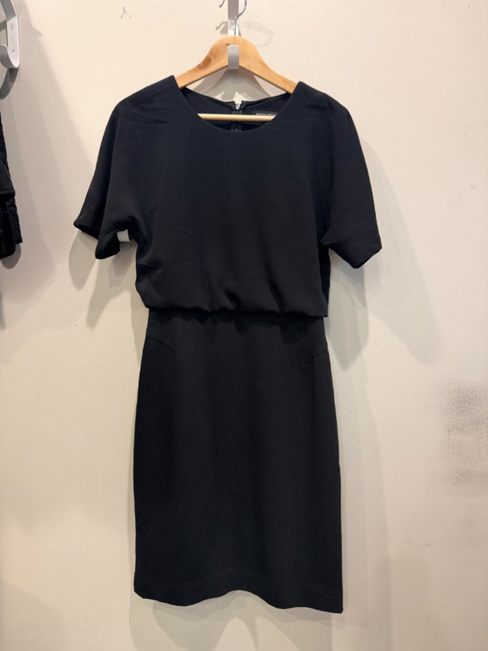 Banana Republic Dress Black Blouson Dolman Short Sleeve LBD - Size 2 - Picture 2 of 8